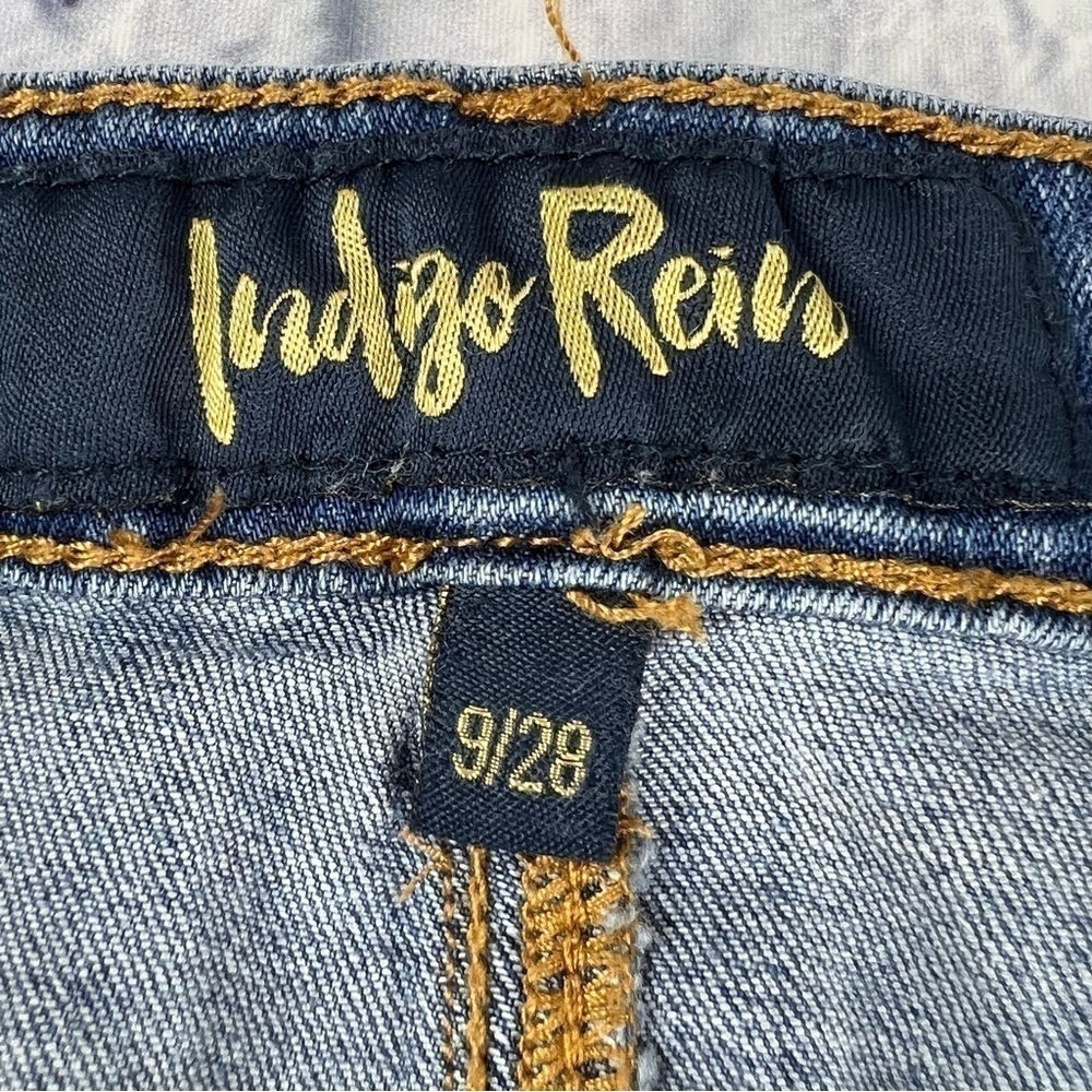 Indigo Rein Denim skirt, denim front button mini skirt, size 9/28 - Picture 4 of 8